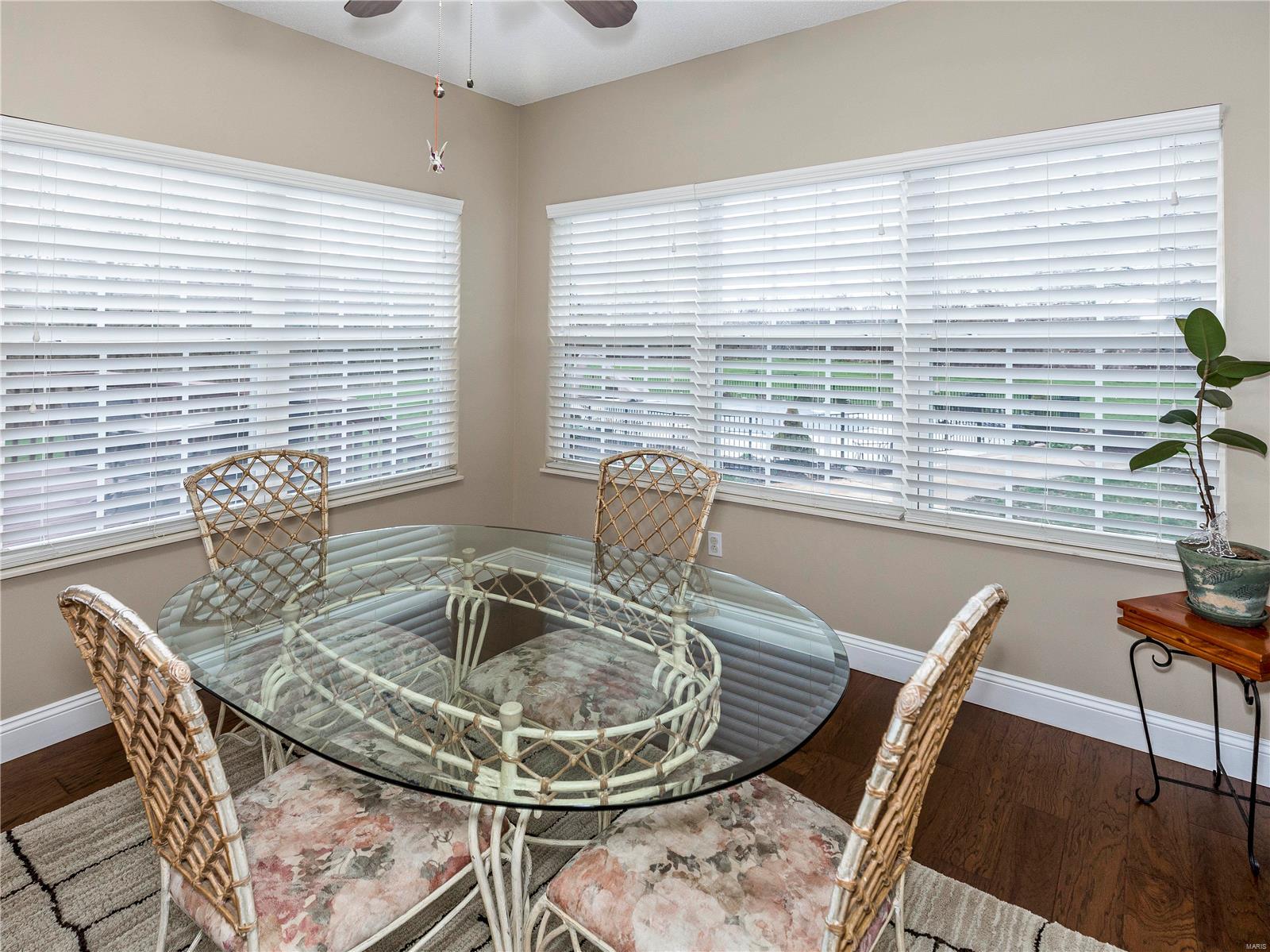 4843 South Hazel Road Edwardsville, IL 62025 - Photo 16 of 49