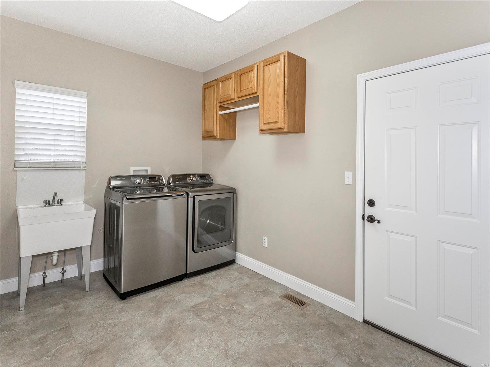 4843 South Hazel Road Edwardsville, IL 62025 - Photo 17 of 49