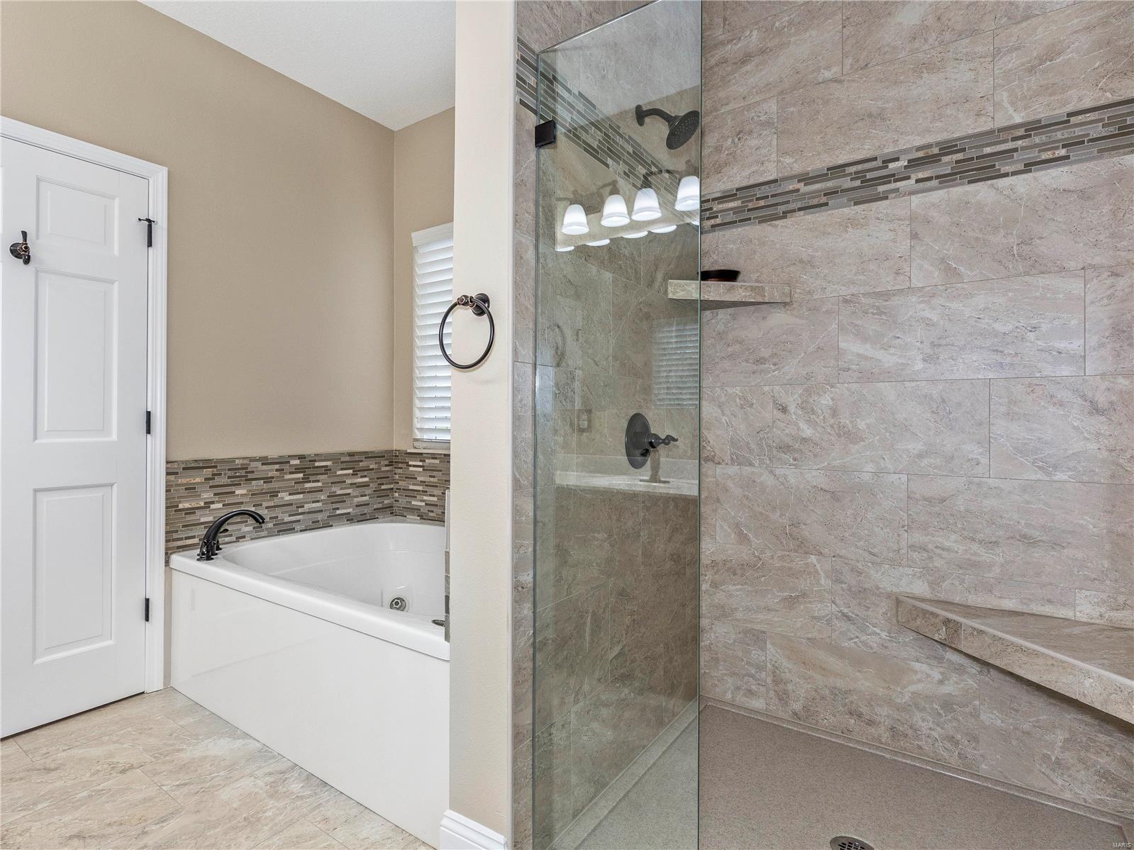 4843 South Hazel Road Edwardsville, IL 62025 - Photo 23 of 49