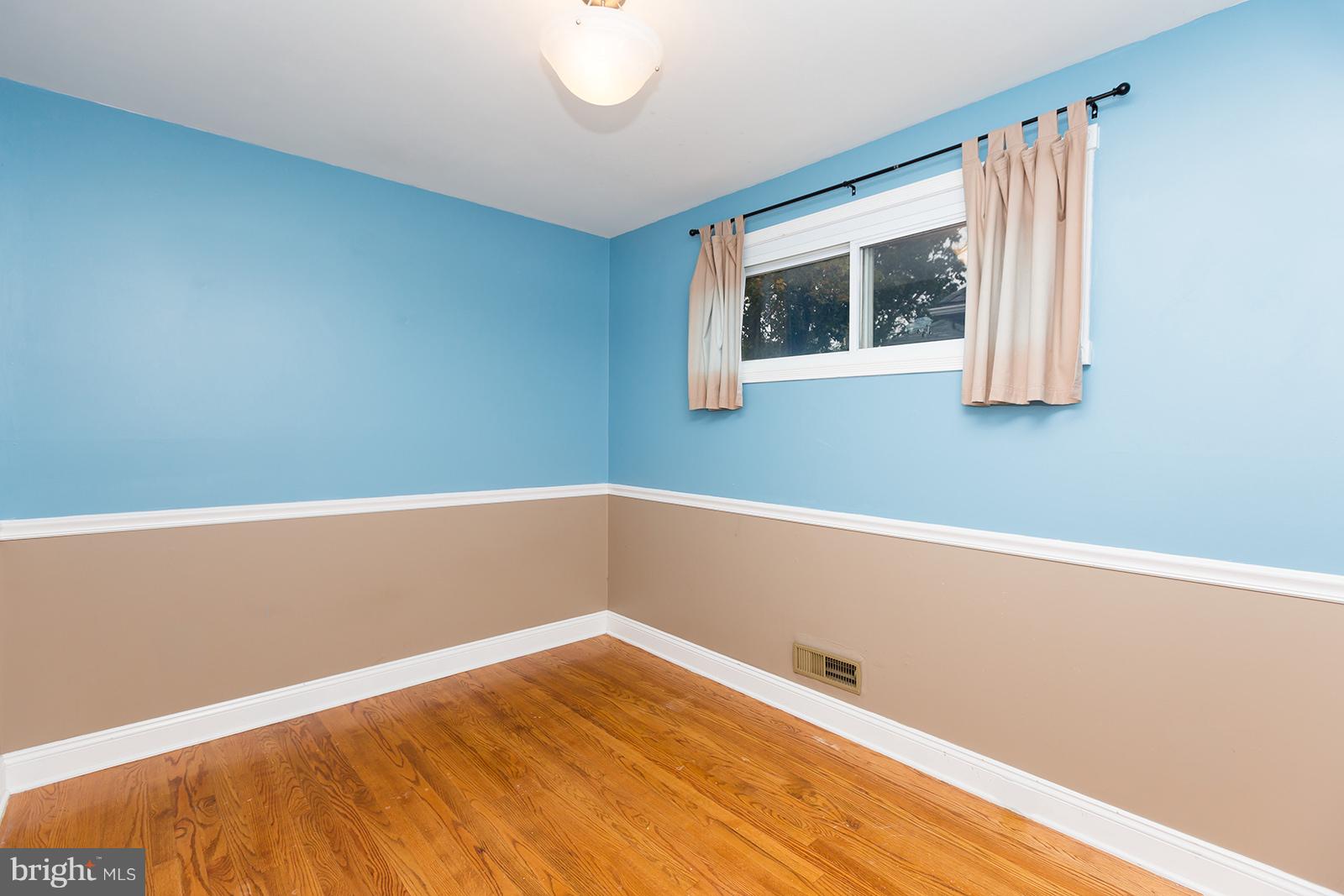 6505 Crestwood Road Baltimore, MD 21239 - Photo 12 of 26 Gallery Image 12