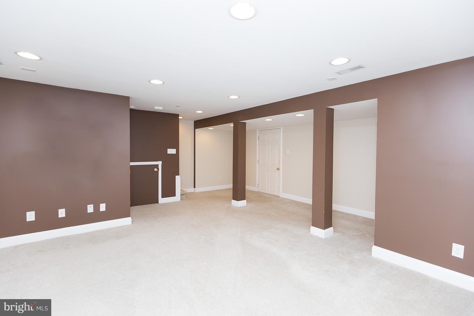 6505 Crestwood Road Baltimore, MD 21239 - Photo 20 of 26 Finished basement