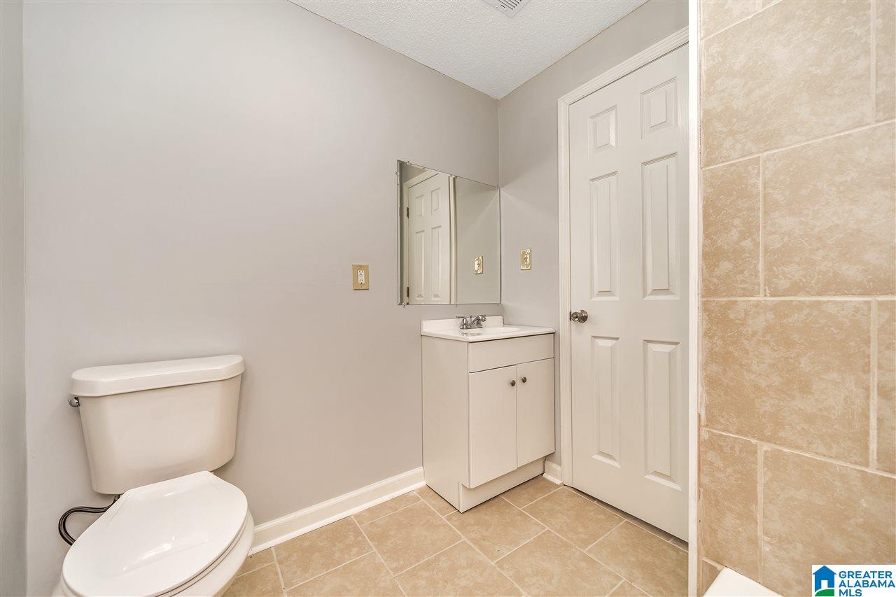 2702 3rd Avenue Jasper, AL 35501 - Photo 8 of 10
