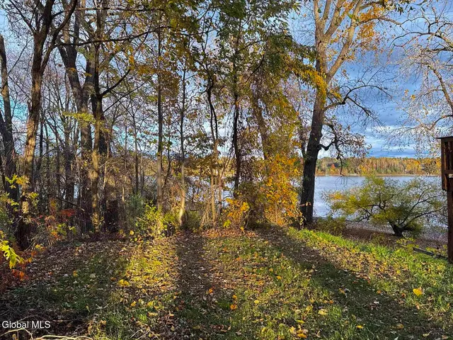 $99,000 | 15 Champlain Shores Way, Crown Point, NY 12928