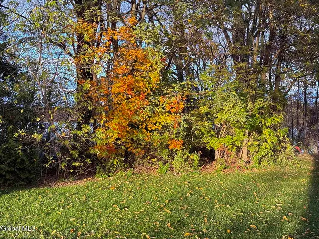 $99,000 | 15 Champlain Shores Way, Crown Point, NY 12928