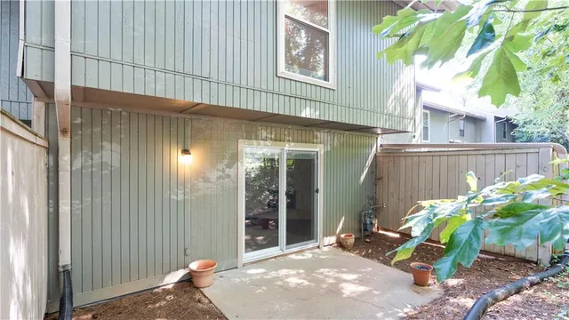 $255,000 | 3557 Splinterwood Road, Peachtree Corners, GA 30092