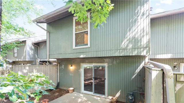 $255,000 | 3557 Splinterwood Road, Peachtree Corners, GA 30092