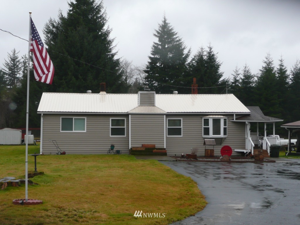 57 Smith Creek Road Raymond, WA 98577 - Photo 1 of 10 Gallery Image 1