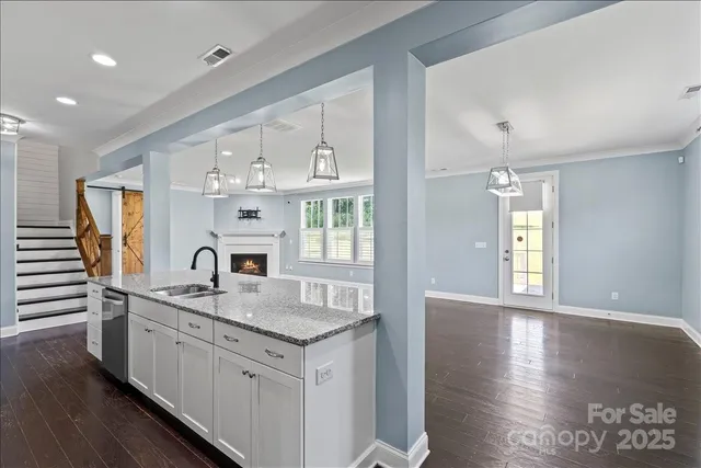 $750,000 | 4243 Island Fox Lane, Denver, NC 28037