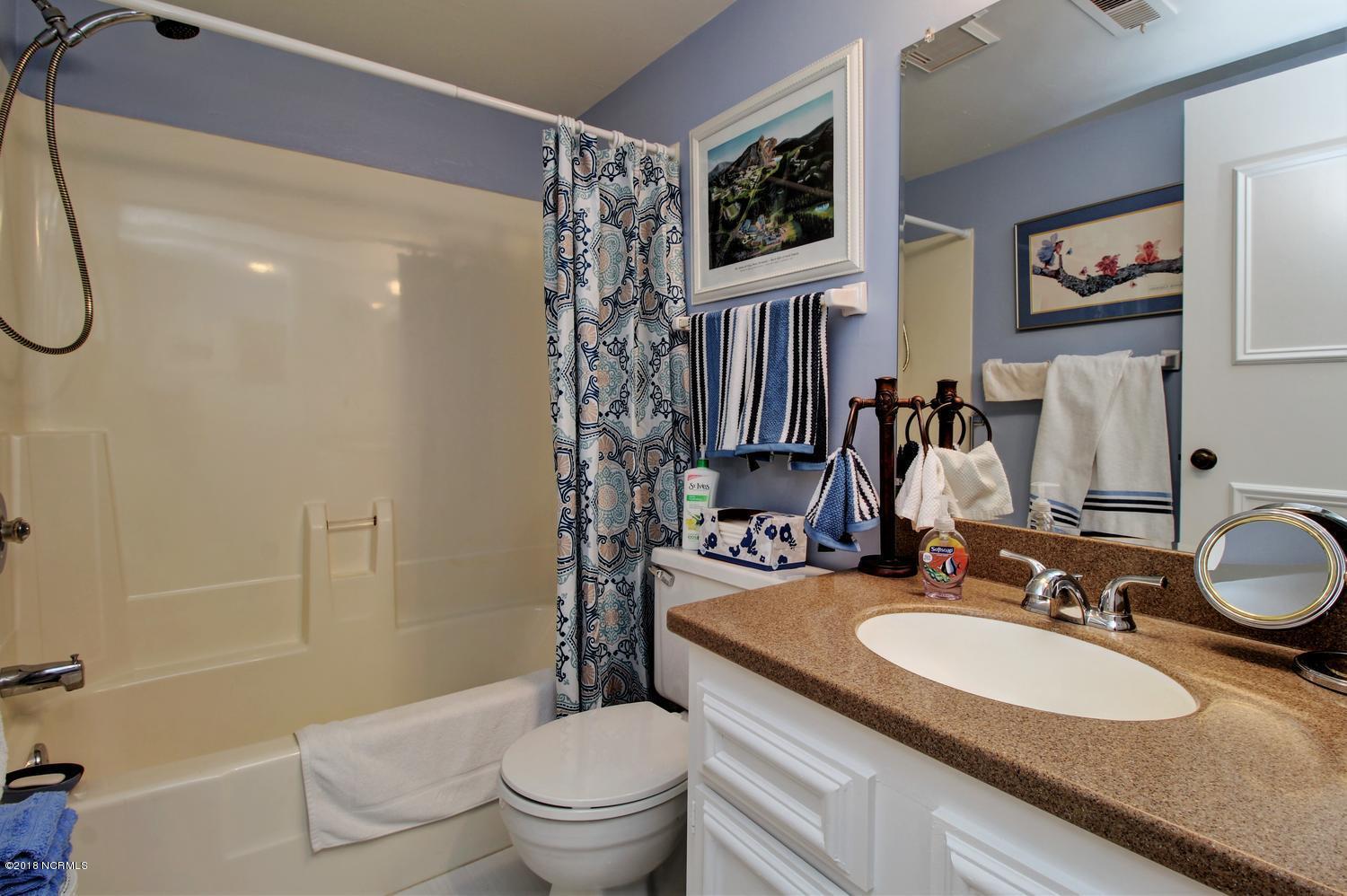 4411 Holly Tree Road, Unit 1007 Wilmington, NC 28412 - Photo 14 of 18 4411 Holly Tree Rd-large-014-5-Bathroom-