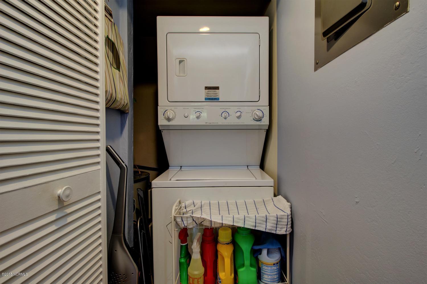 4411 Holly Tree Road, Unit 1007 Wilmington, NC 28412 - Photo 15 of 18 4411 Holly Tree Rd-large-015-9-Laundry-1