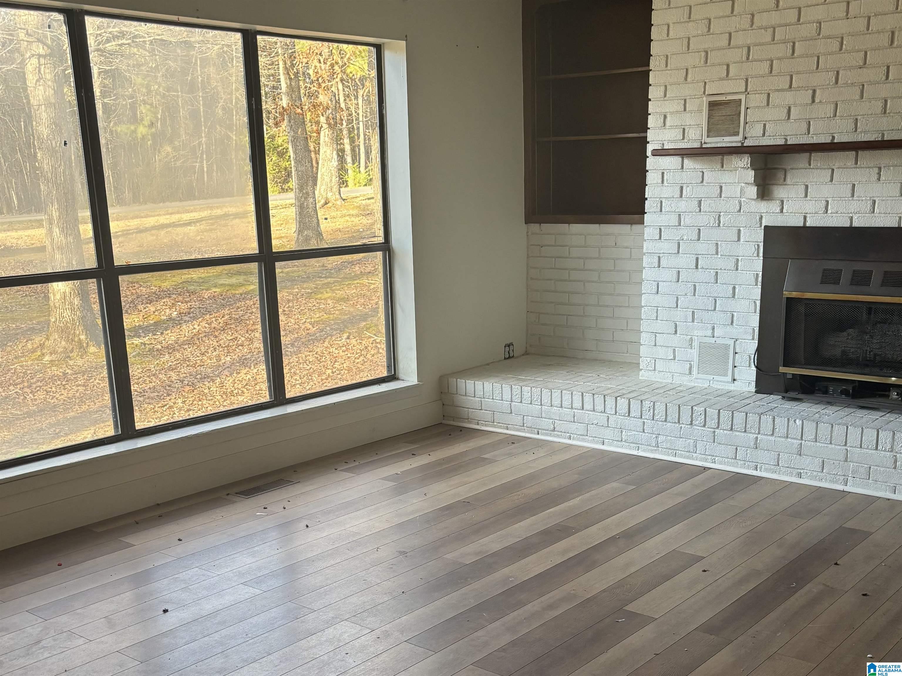 1744 Court Road Winfield, AL 35594 - Photo 2 of 16 Gallery Image 2