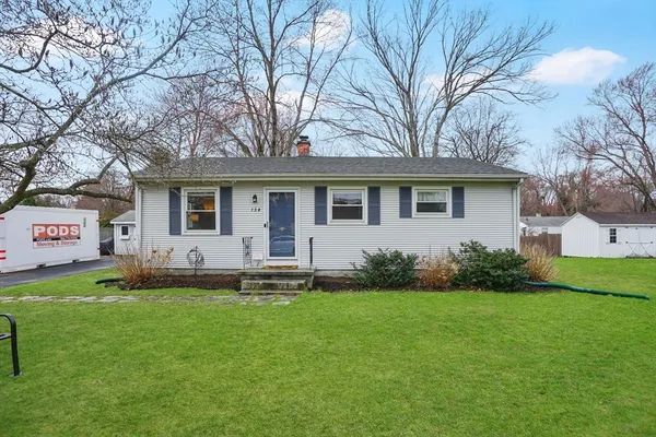 $289,900 | 134 Newhouse Street, Springfield, MA 01118