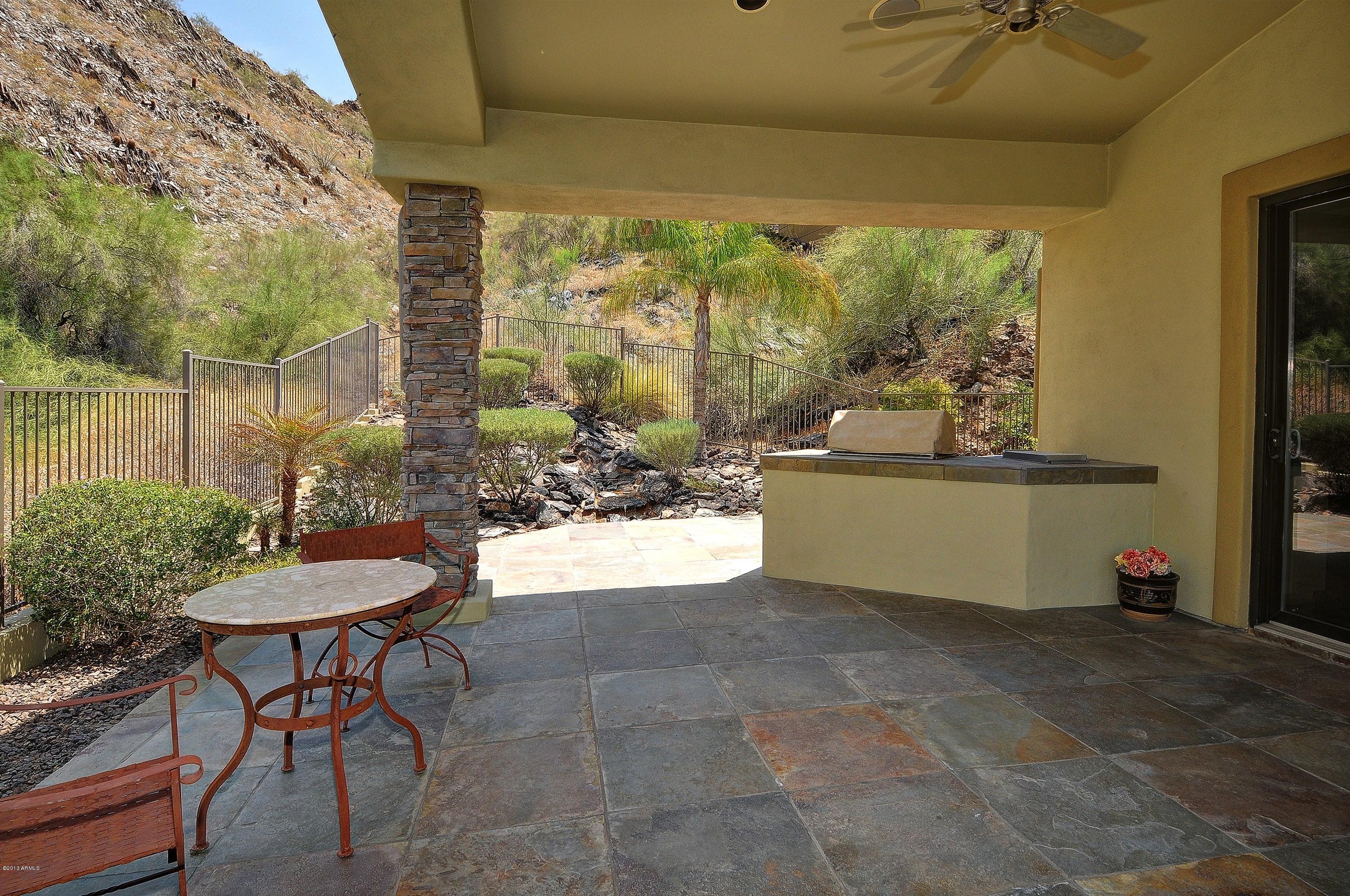 1912 East Mountain View Road Phoenix, AZ 85020 - Photo 14 of 81 015_Patio