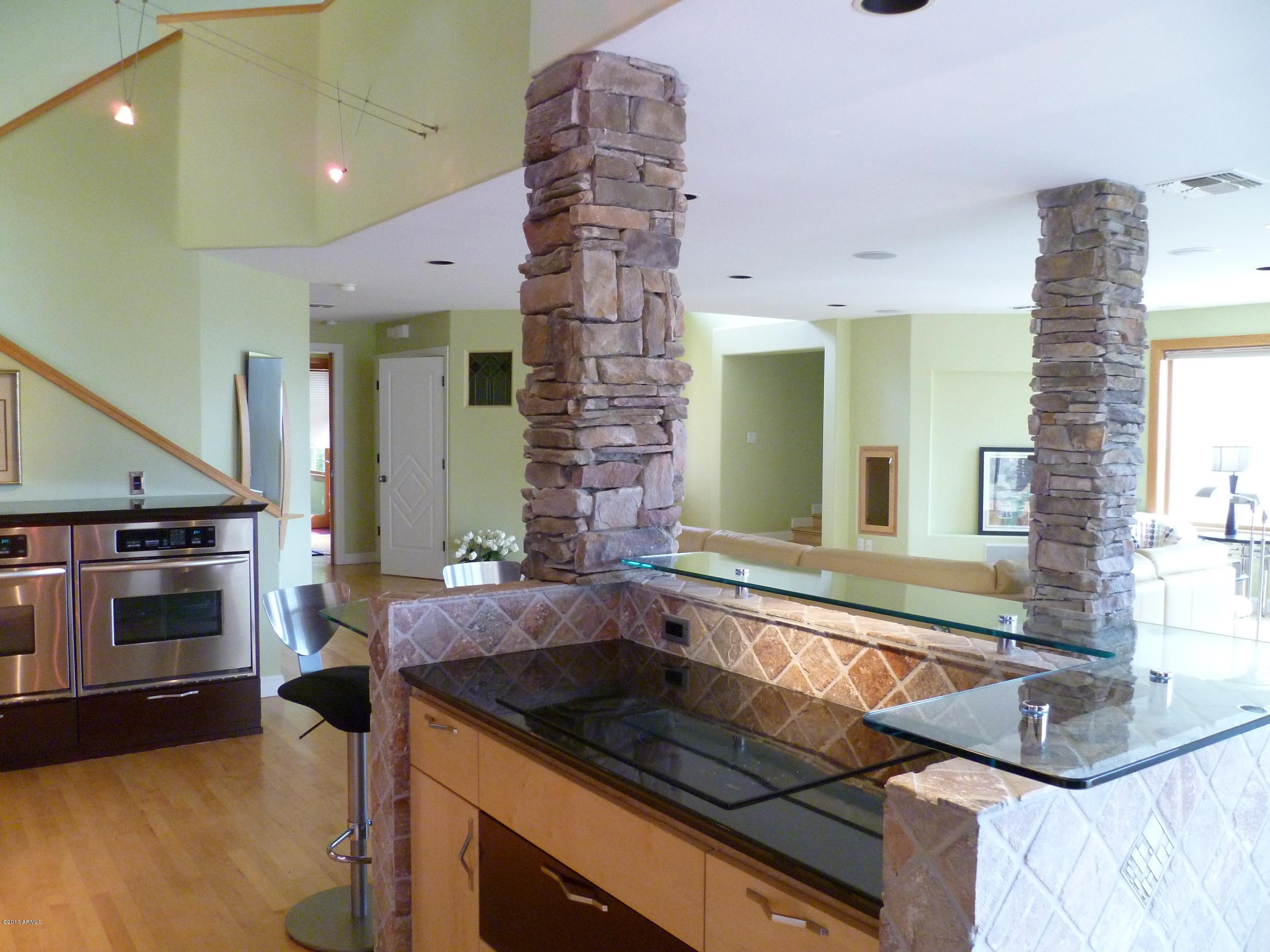 1912 East Mountain View Road Phoenix, AZ 85020 - Photo 20 of 81 Dacor cooktop!