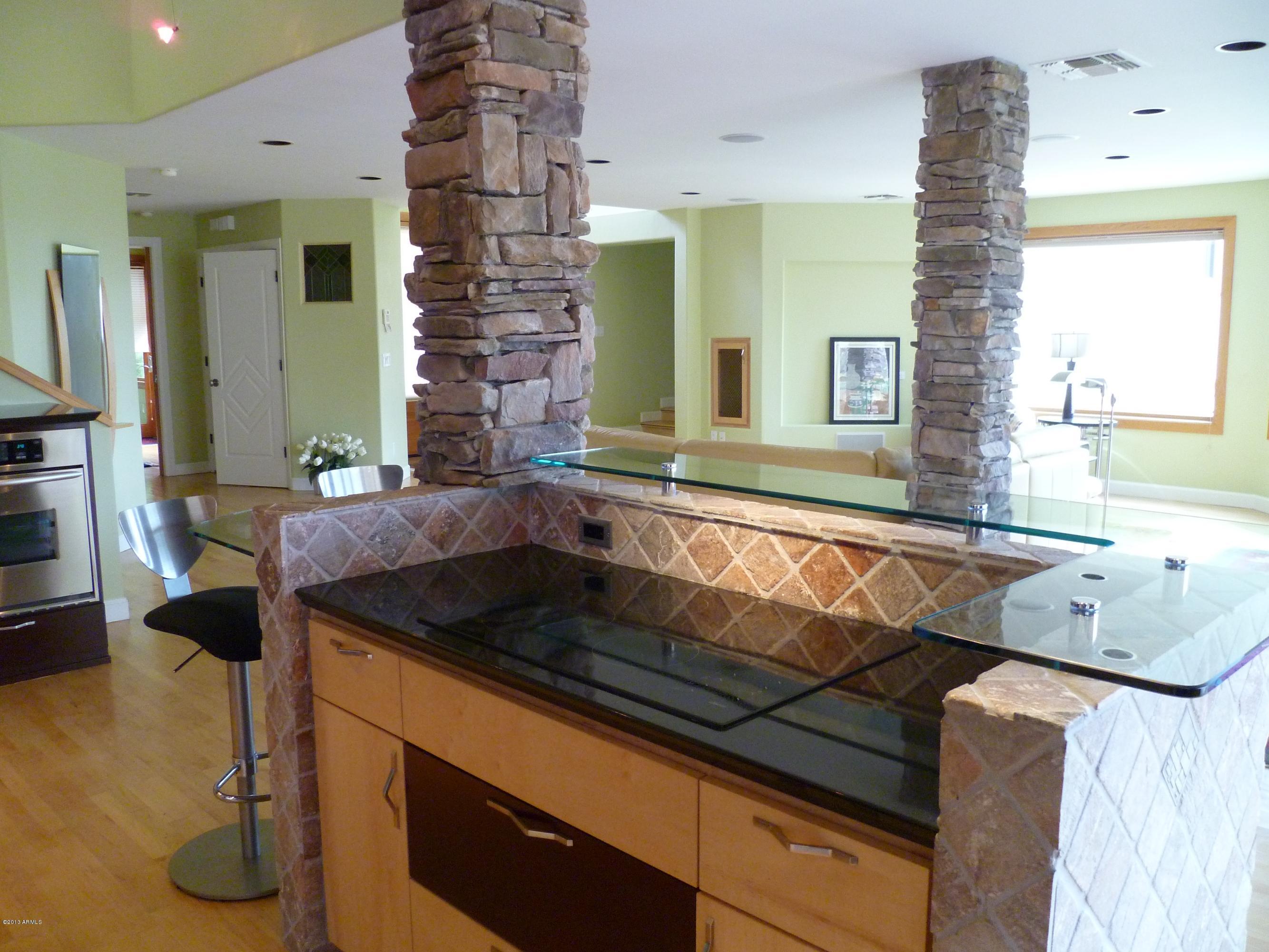 1912 East Mountain View Road Phoenix, AZ 85020 - Photo 23 of 81 Chef's kitchen opens to great rm!
