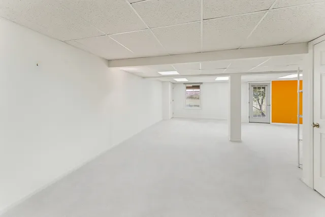 $3,250 | 566 West Bridge View Court, Palatine, IL 60067