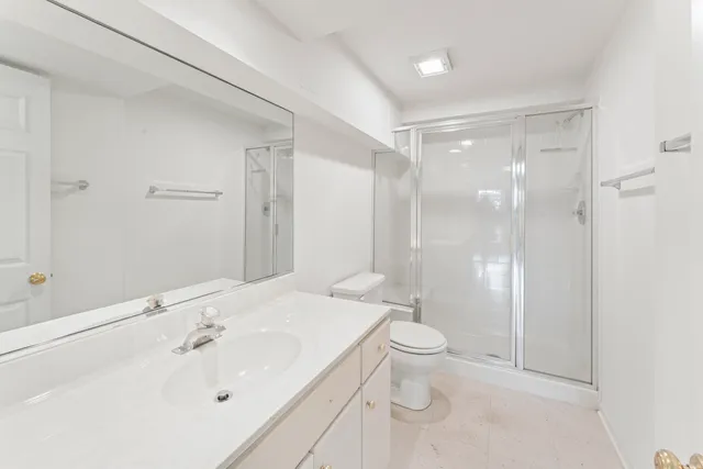 $3,250 | 566 West Bridge View Court, Palatine, IL 60067