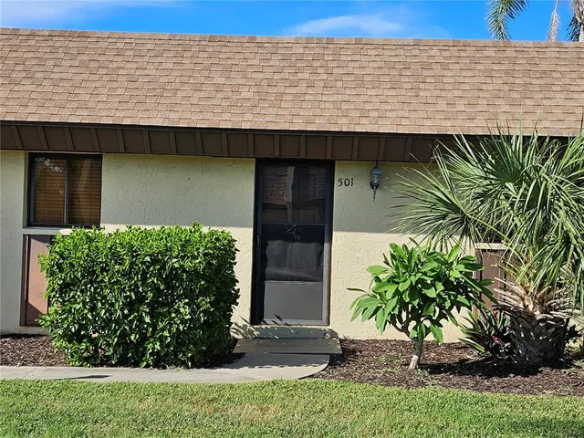$199,000 | 501 Albee Farm Road, Unit V12, Venice, FL 34285