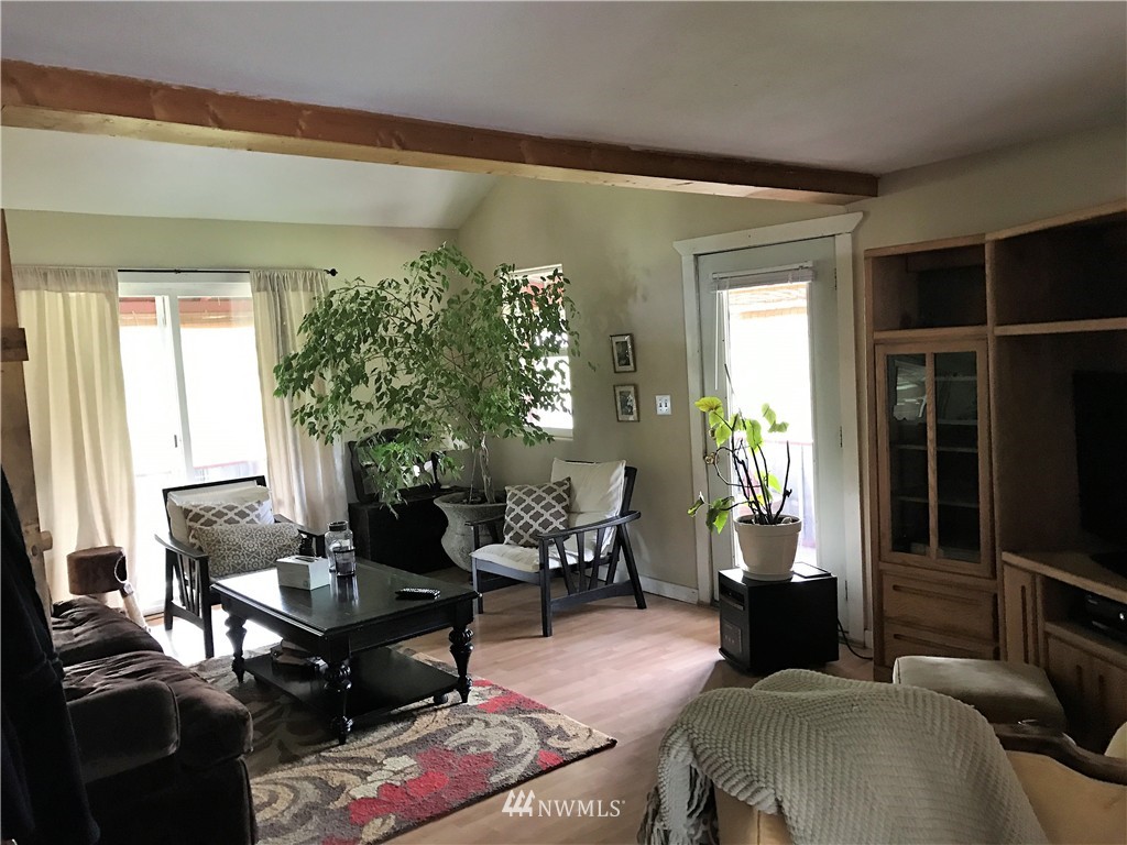 37529 Redwine Canyon Road Creston, WA 99117 - Photo 7 of 24 Gallery Image 7