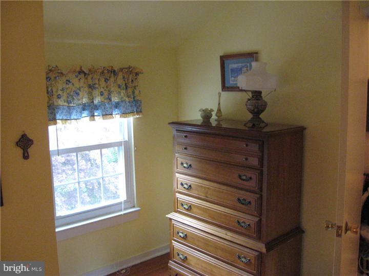 25 North Mill Road West Windsor, NJ 08550 - Photo 11 of 24 Bedroom - Main