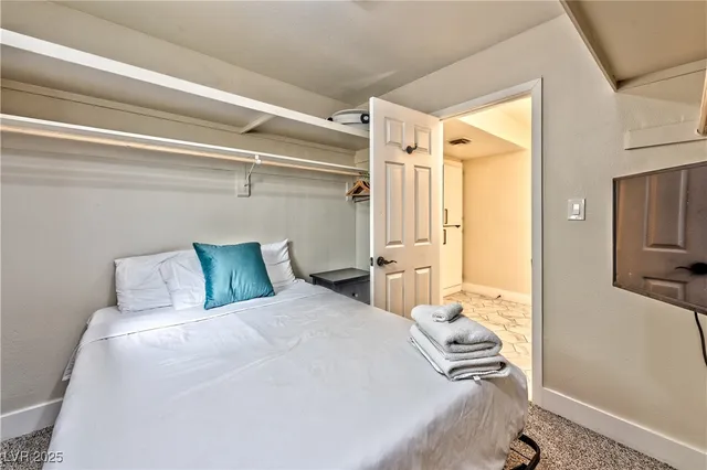 $12,000 | 3784 East Pama Lane, Las Vegas, NV 89120