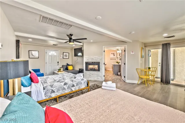 $12,000 | 3784 East Pama Lane, Las Vegas, NV 89120