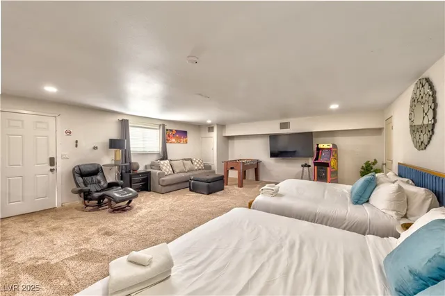 $12,000 | 3784 East Pama Lane, Las Vegas, NV 89120