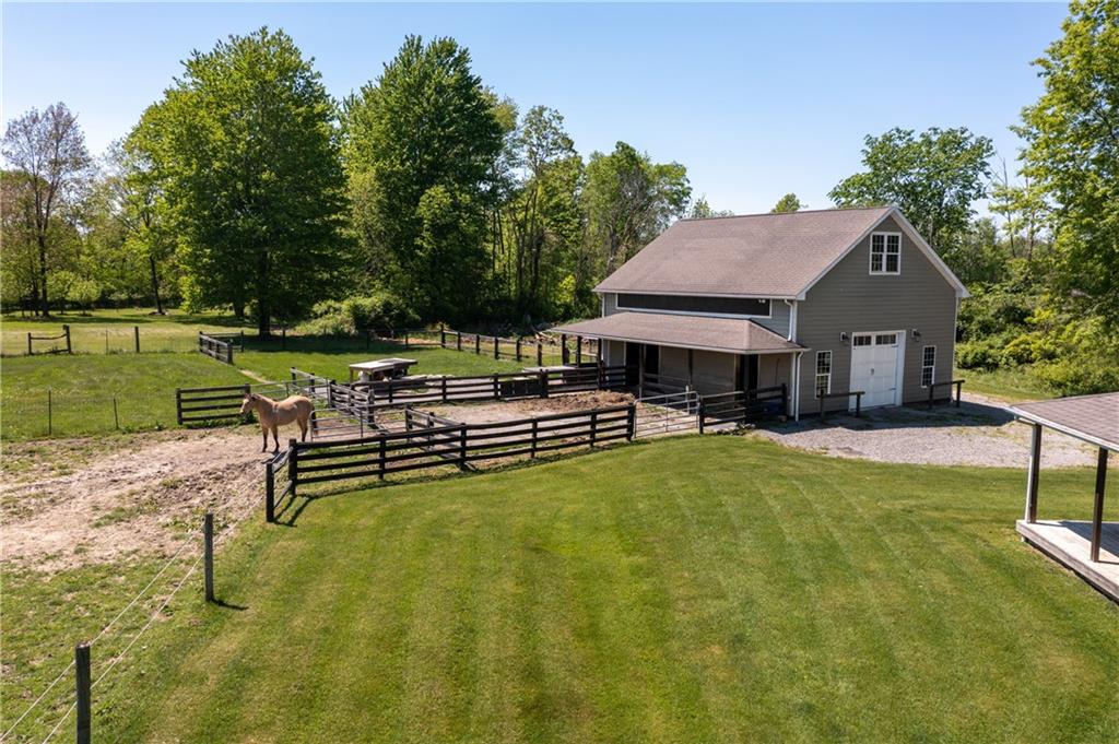 4012 New Castle Road Pulaski, PA 16143 - Photo 3 of 37 Gallery Image 3