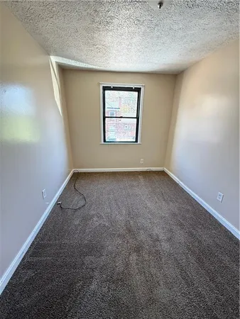 $1,200 | 110 Delaware Drive, Coraopolis, PA 15108