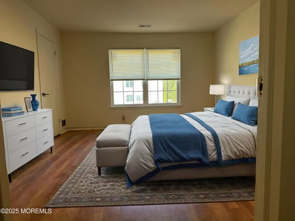$2,700 | 709 Zlotkin Circle, Unit 5, Freehold, NJ 07728