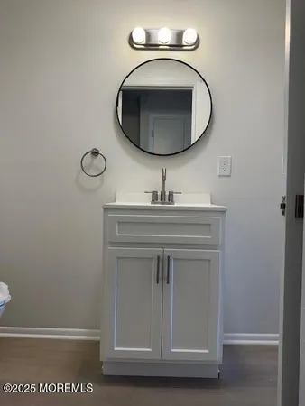 $2,700 | 709 Zlotkin Circle, Unit 5, Freehold, NJ 07728