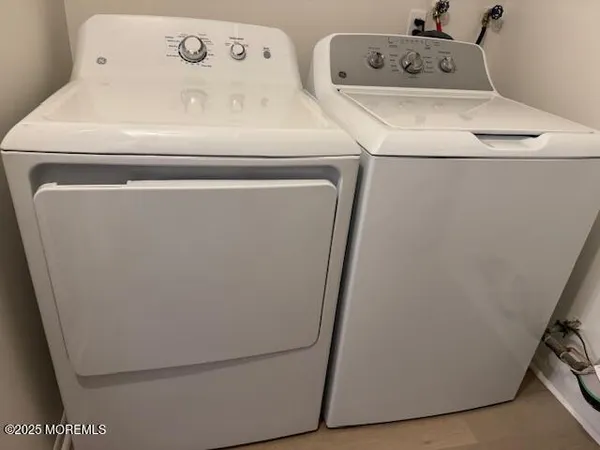 $2,700 | 709 Zlotkin Circle, Unit 5, Freehold, NJ 07728