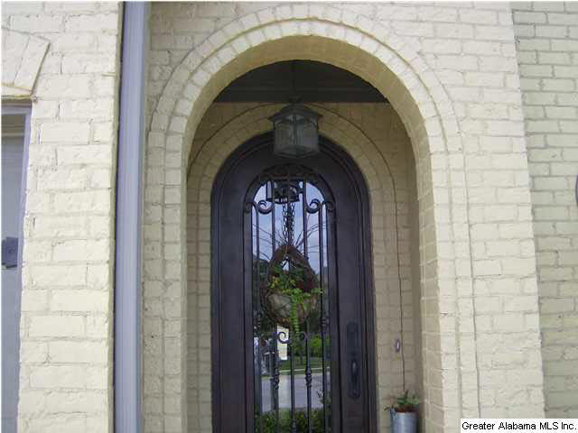 5801 Water Point Lane Birmingham, AL 35244 - Photo 4 of 25