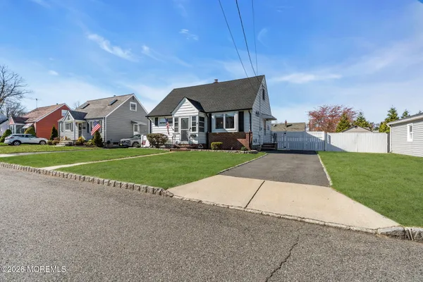 $509,900 | 12 Overhill Road, Belleville, NJ 07109