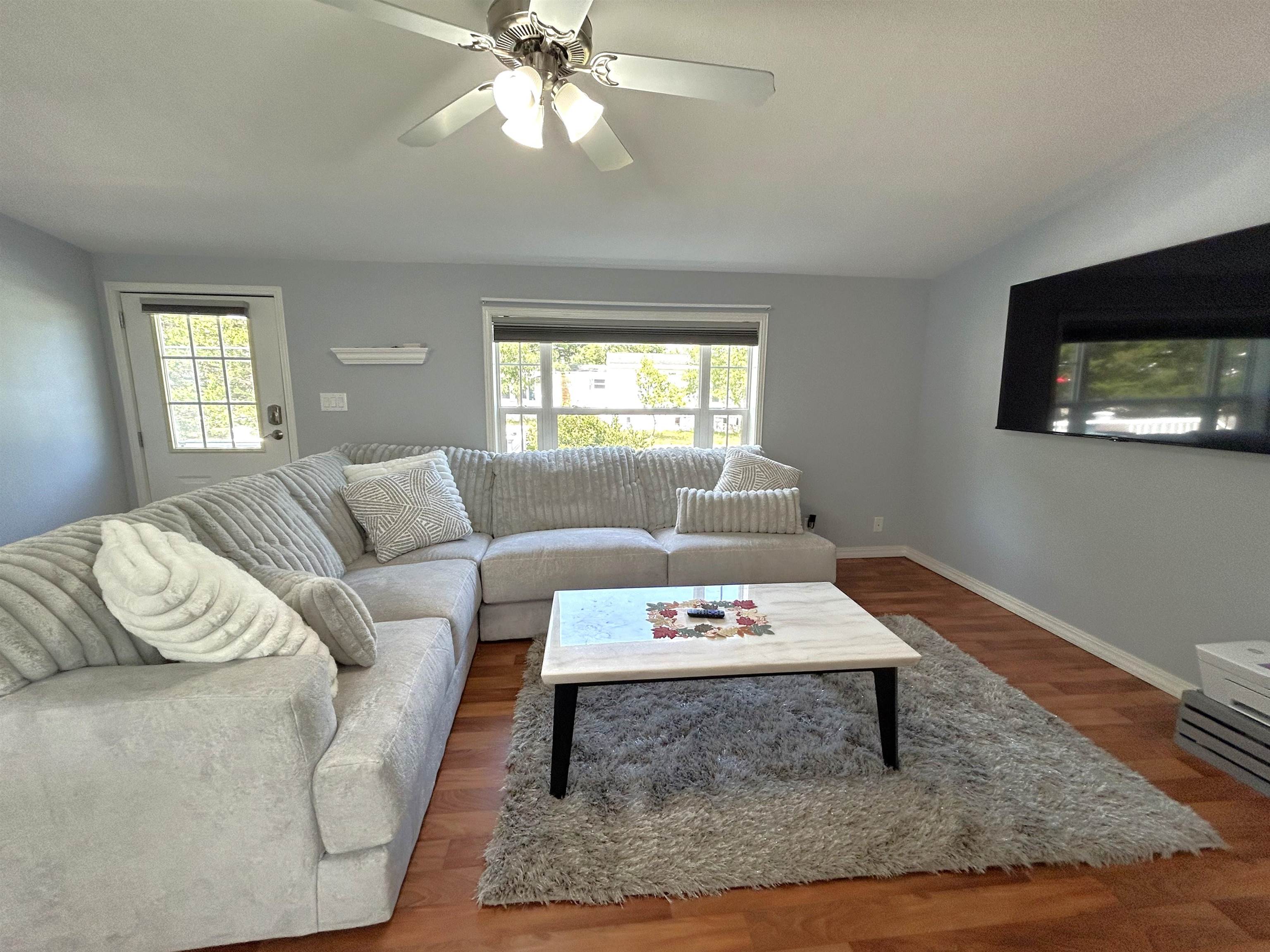 75 Hilton Avenue Exeter, NH 03833 - Photo 8 of 18