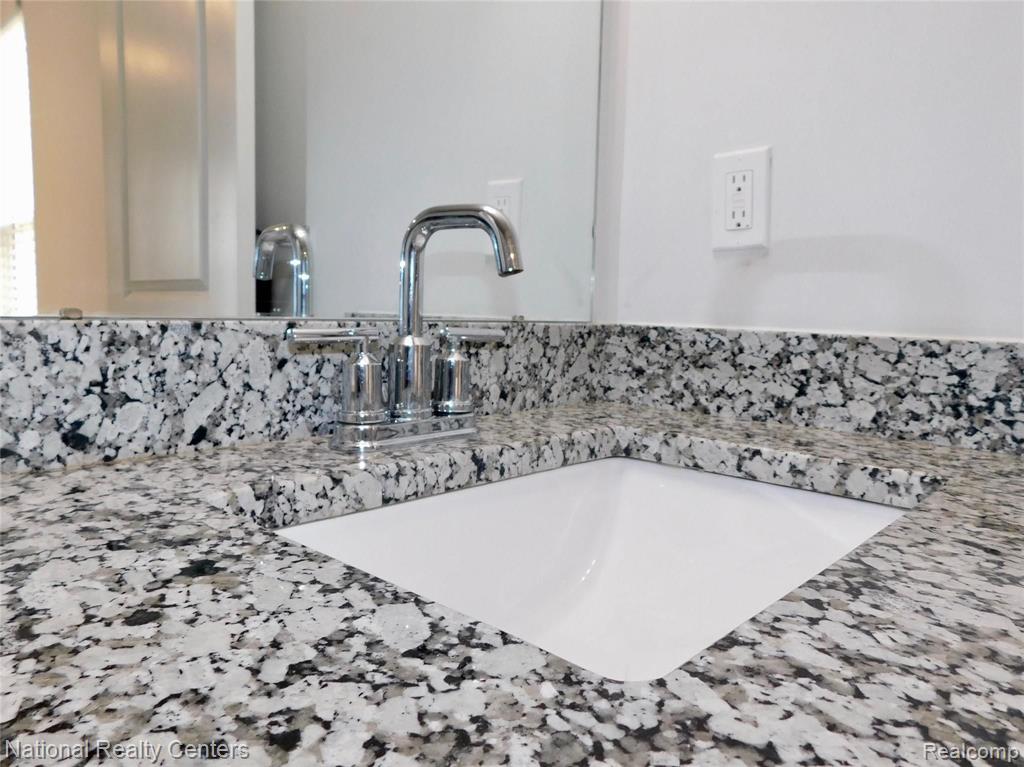 2500 Normandy Road, Unit 6 Royal Oak, MI 48073 - Photo 29 of 42