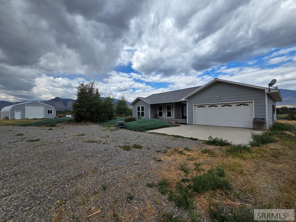 38 Riverview Road Salmon, ID 83467 - Photo 2 of 81