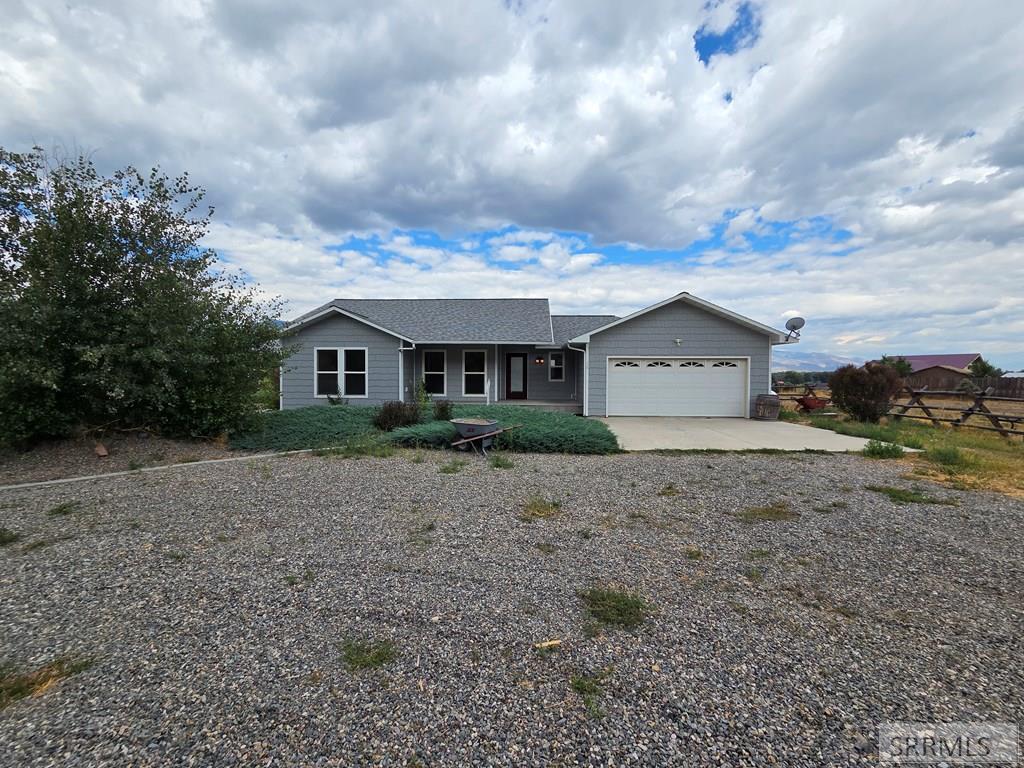 38 Riverview Road Salmon, ID 83467 - Photo 3 of 81