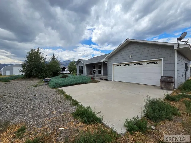 $580,000 | 38 Riverview Road, Salmon, ID 83467
