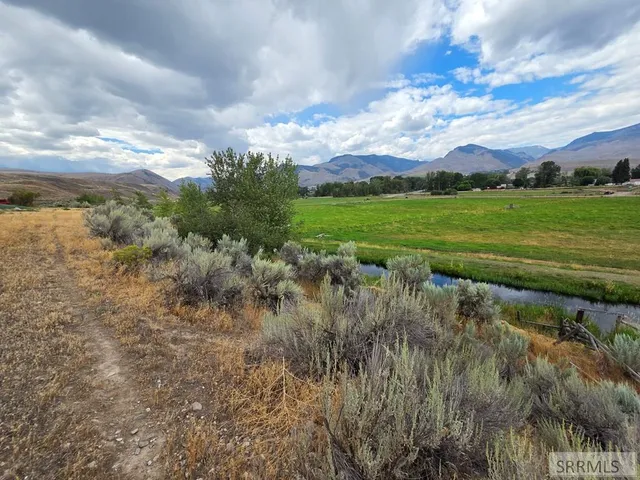 $580,000 | 38 Riverview Road, Salmon, ID 83467