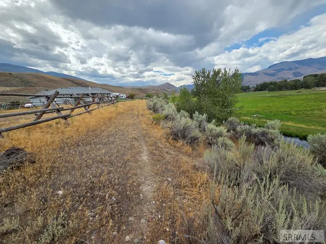 $580,000 | 38 Riverview Road, Salmon, ID 83467