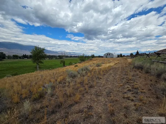 $580,000 | 38 Riverview Road, Salmon, ID 83467