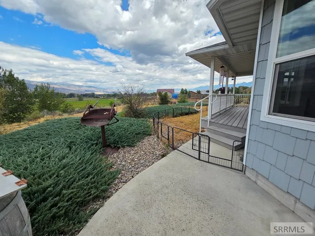 $580,000 | 38 Riverview Road, Salmon, ID 83467
