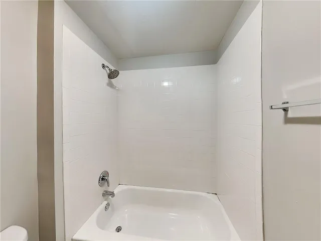 $1,280 | 1020 Camelot Drive, Atlanta, GA 30349