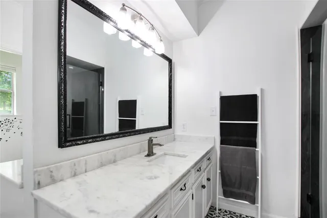 $699,900 | 19413 Highway 79, Jacksonville, TX 75766