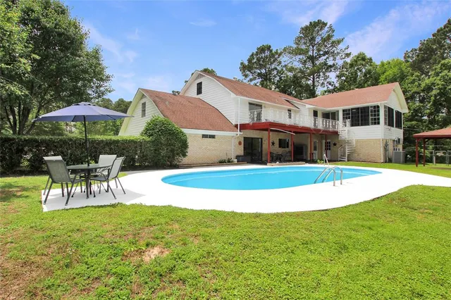 $699,900 | 19413 Highway 79, Jacksonville, TX 75766