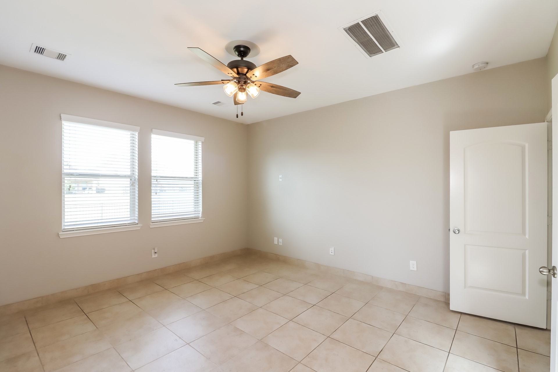 5906 Watford Bend Rosenberg, TX 77471 - Photo 8 of 15