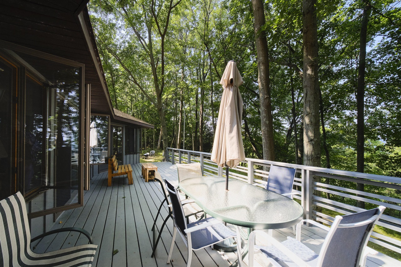 2521 Crescent Beach Road Manistee, MI 49660 - Photo 35 of 72