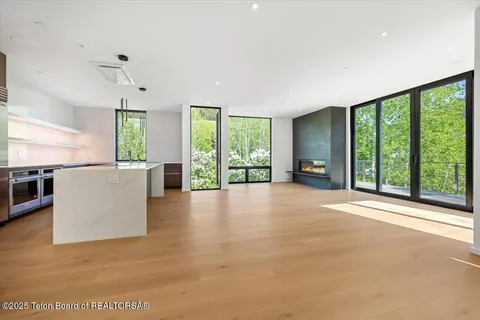 $6,300,000 | 80 Rancher Street, Jackson, WY 83001