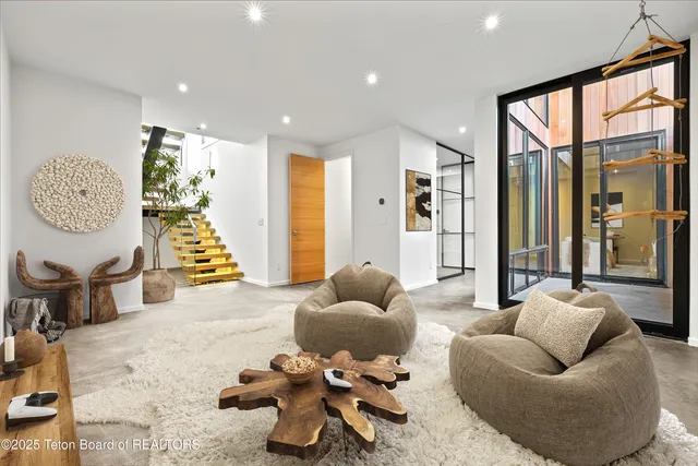 $6,300,000 | 80 Rancher Street, Jackson, WY 83001